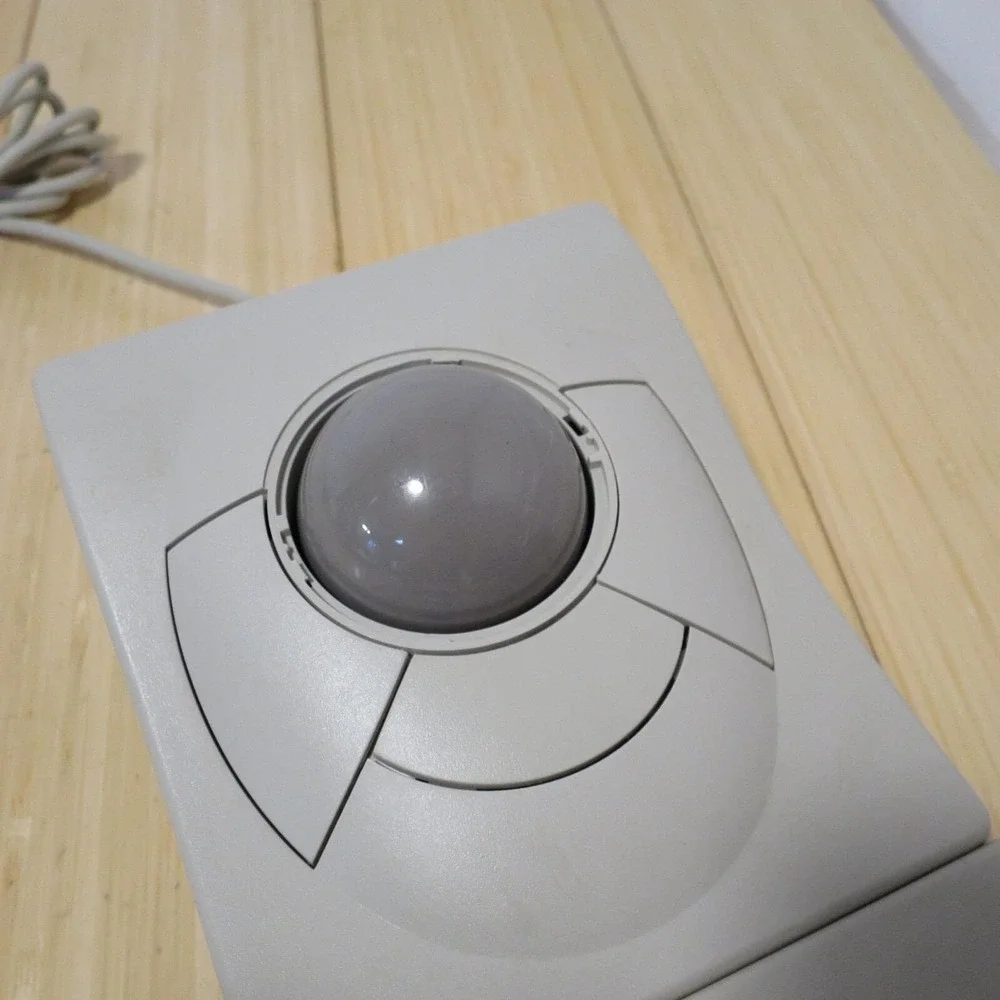 Vintage DRTRACK Trackball Roller Ball Mouse with 3‎ Buttons - Tested - See Notes